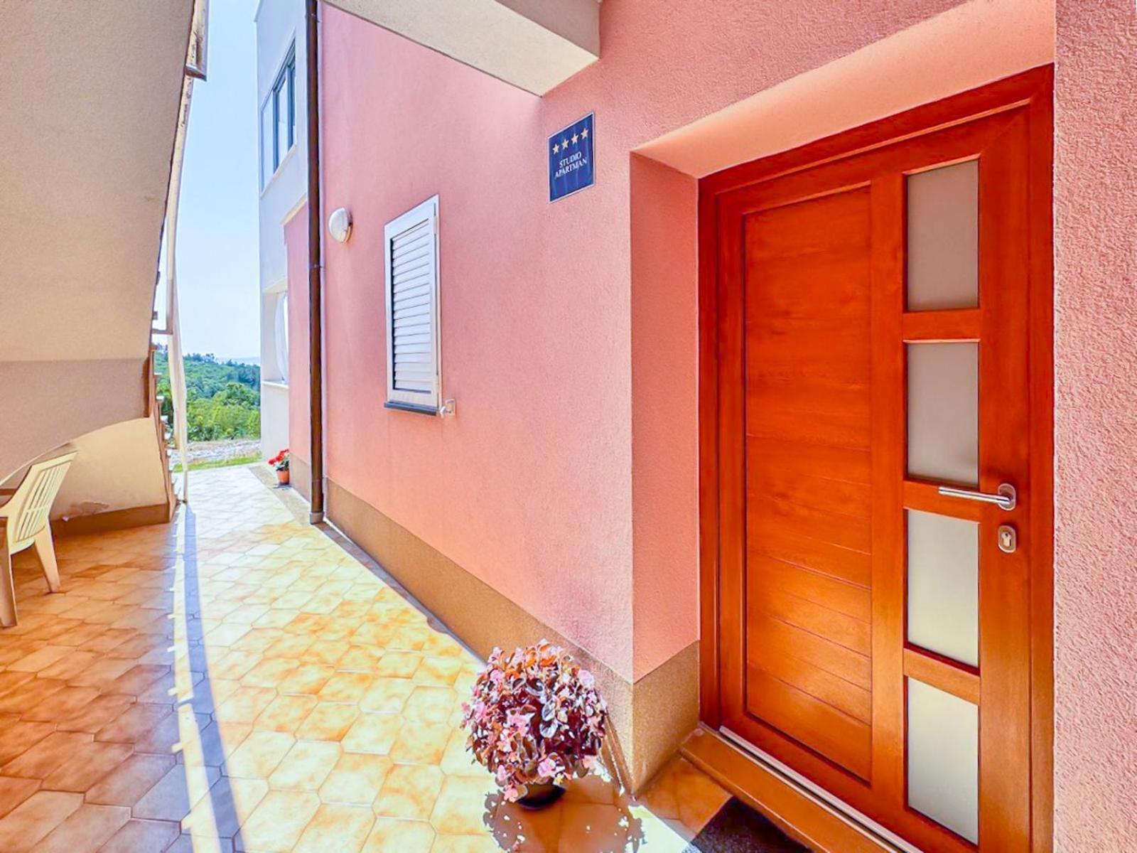 Studio Vesna With A Terrace And Sea View Rabac Kültér fotó